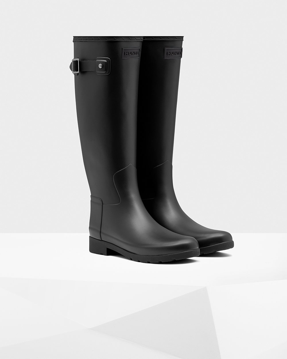 Hunter Refined Slim Fit Tall Rain Boots - Clearance Womens Black - VYUEFG130